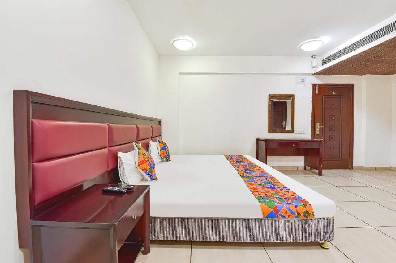 Fabhotel Gl Residency - Satellite Ahmedabad Ngoại thất bức ảnh